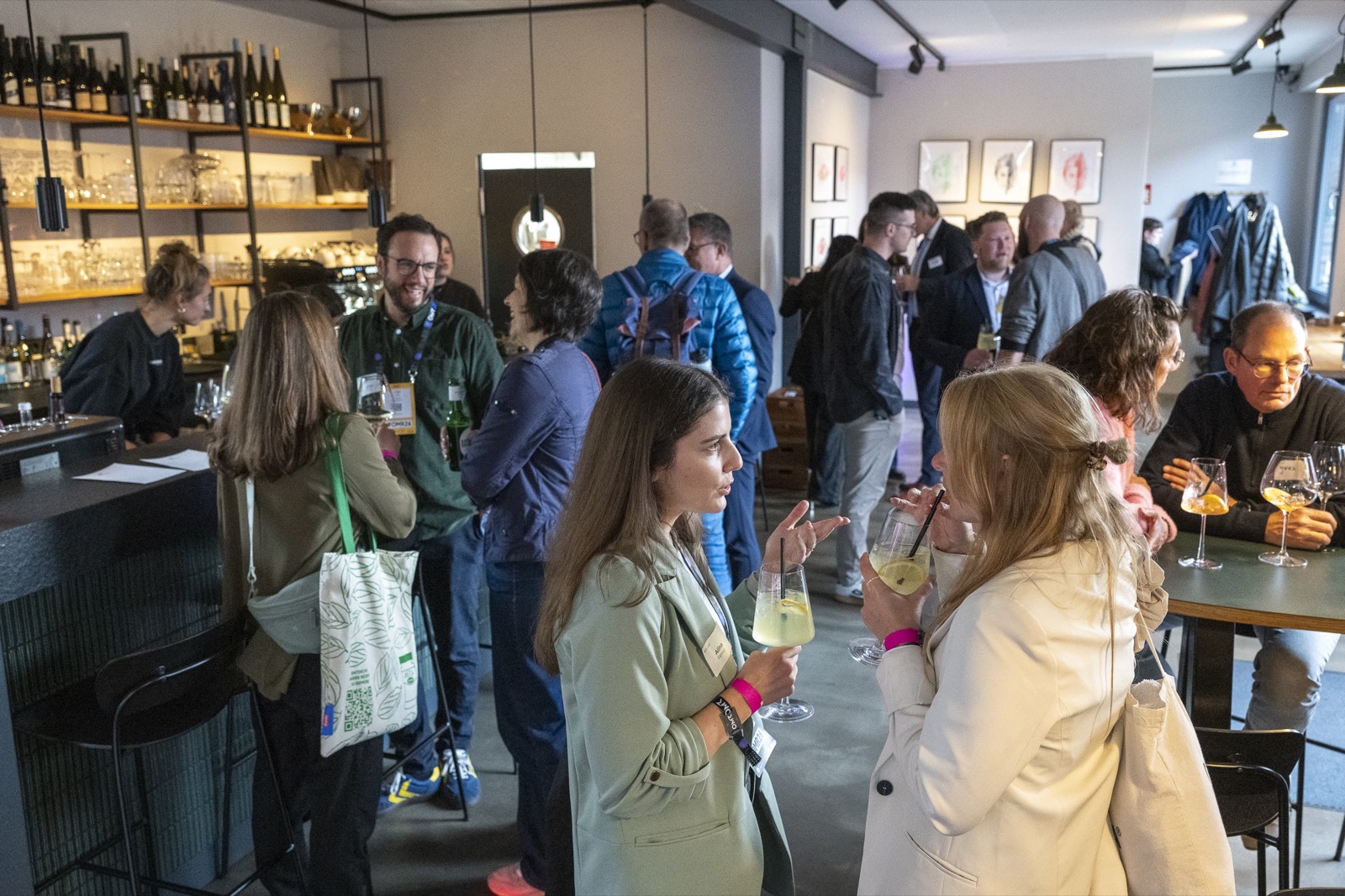 Volle Bar beim KKP Side-Event 2026